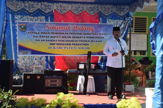 1smp berbasis pesantren.JPG